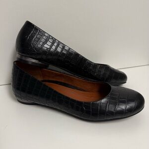 NEW Vionic Women’s Hannah Ballet Flat in Black croc Size 6